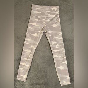 Athleta Elation 7/8 Tight Camo Leggings - Size XS